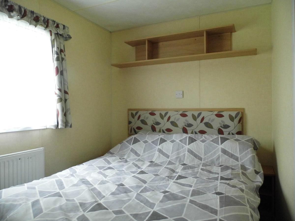 Oakdene -3 Bedroom Caravan Weeley Exterior photo